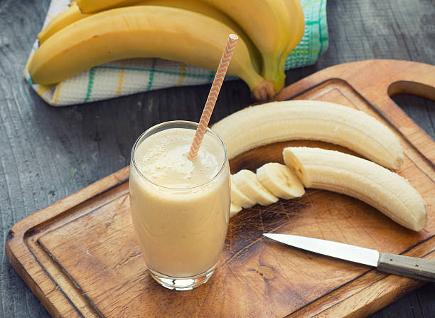 Golden Bliss Banana Smoothie: A Creamy, Protein-Packed&nbsp;Delight